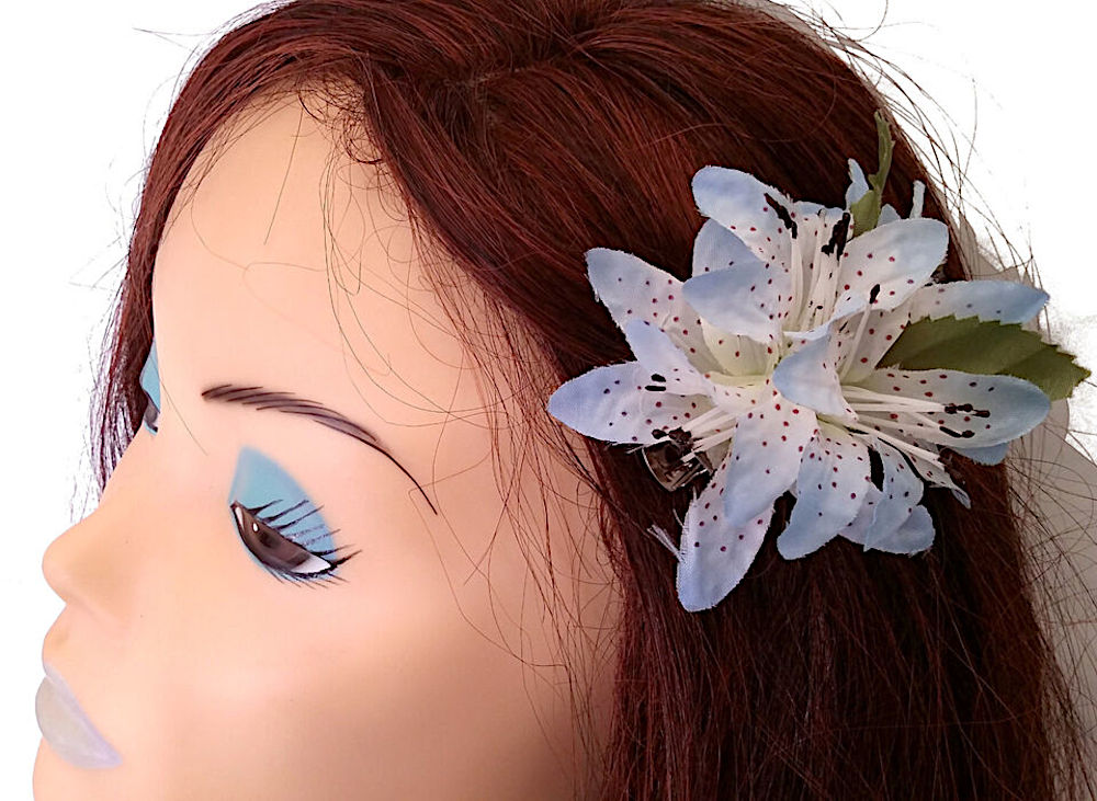 (image for) Party Blue Flower Hairclip Hawaiian Design - 97030-Blue - Click Image to Close