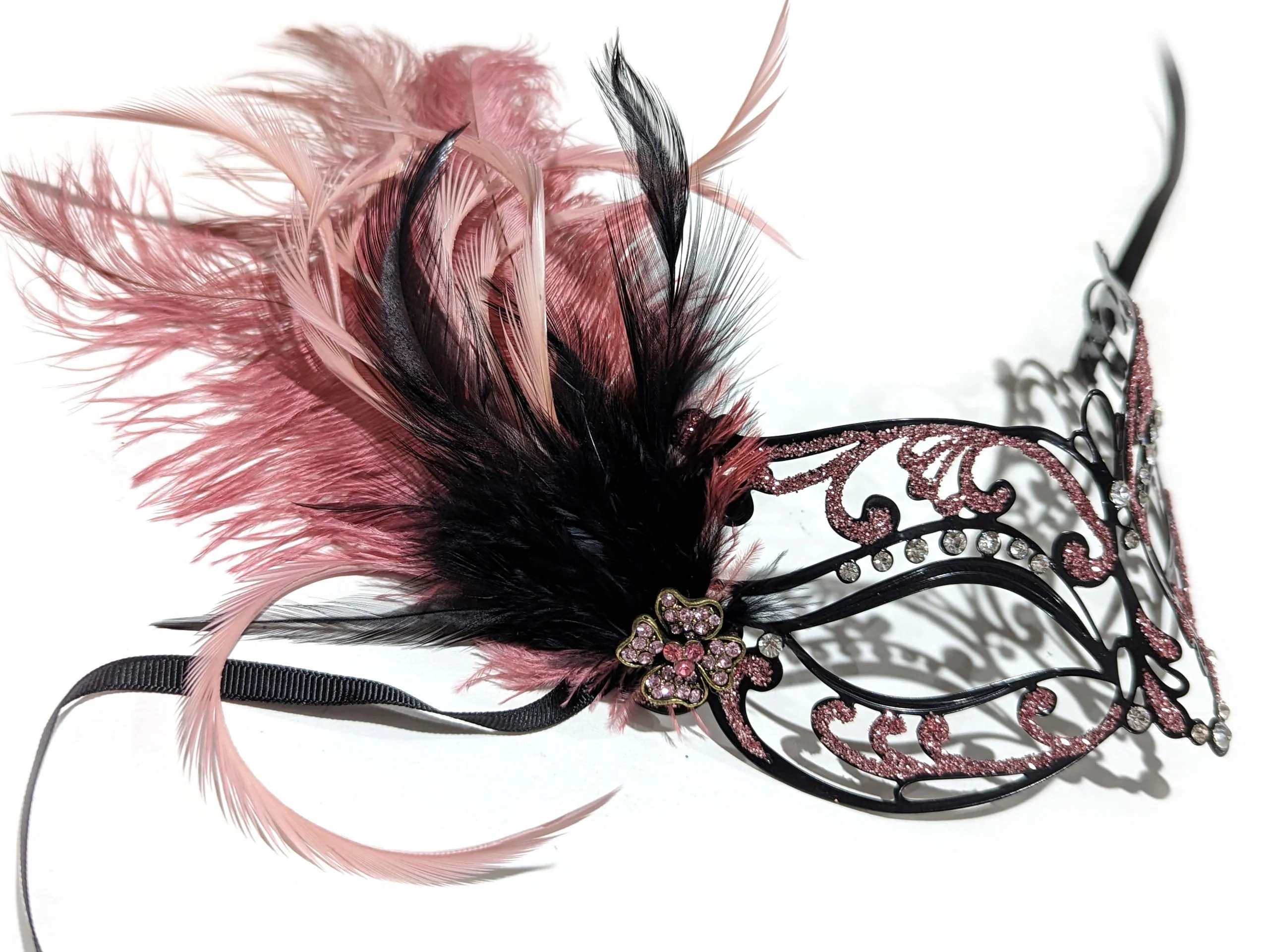 (image for) Blush Dusty Pink & Black Metal Mask Feather Venetian Mask UM164 - Click Image to Close