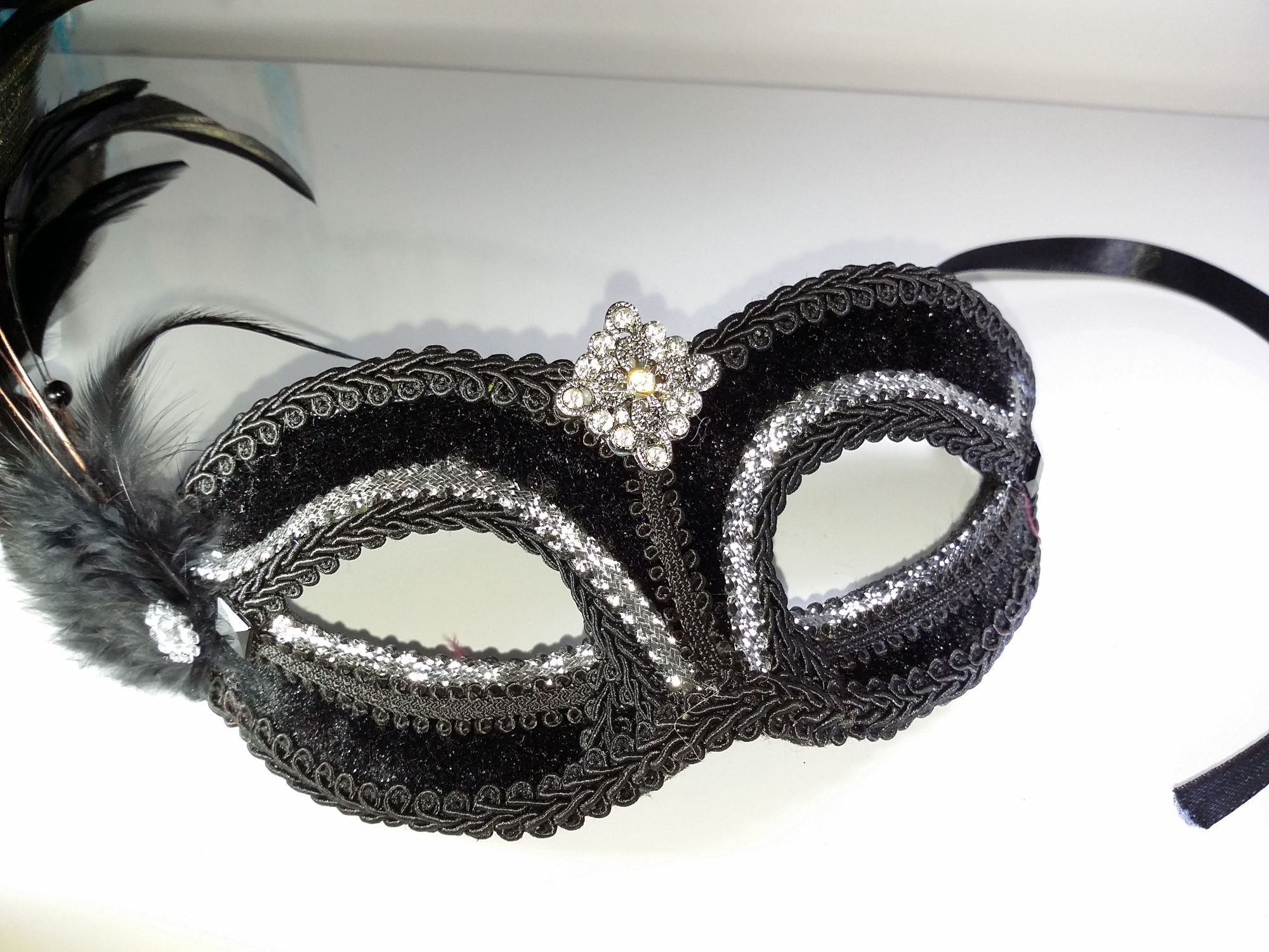 (image for) Black & Silver Bird Mask by Laura Lucci - UM141 - Click Image to Close