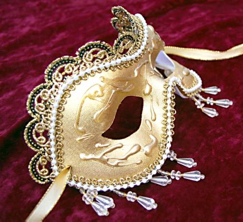 (image for) Rococo Gold DeLuxe Mask Themed Parties U780